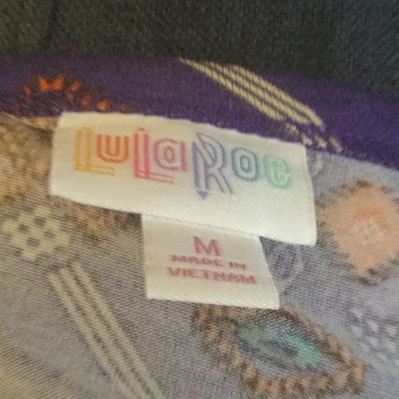 Lularoe Ana - Picture 2 of 2